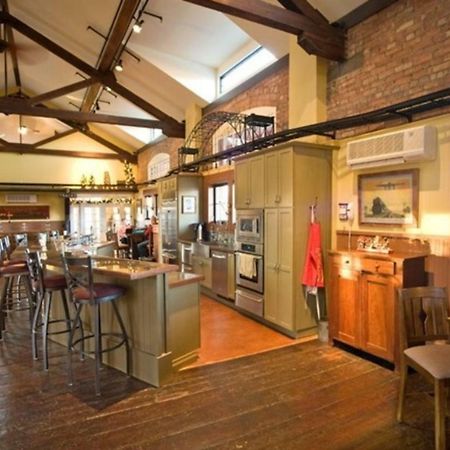Riley'S Railhouse Bed & Breakfast Chesterton Exterior foto